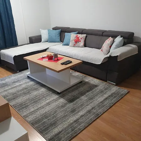 Apartman Dada Bijeljina Exterior foto